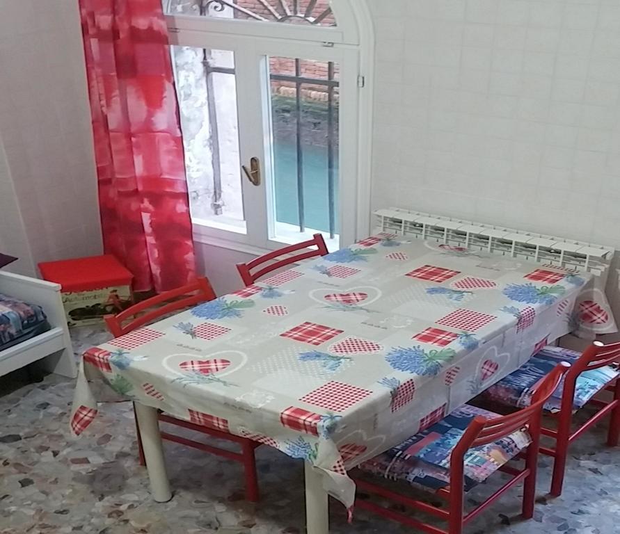 Casa Sul Rio Leilighet Venezia Eksteriør bilde